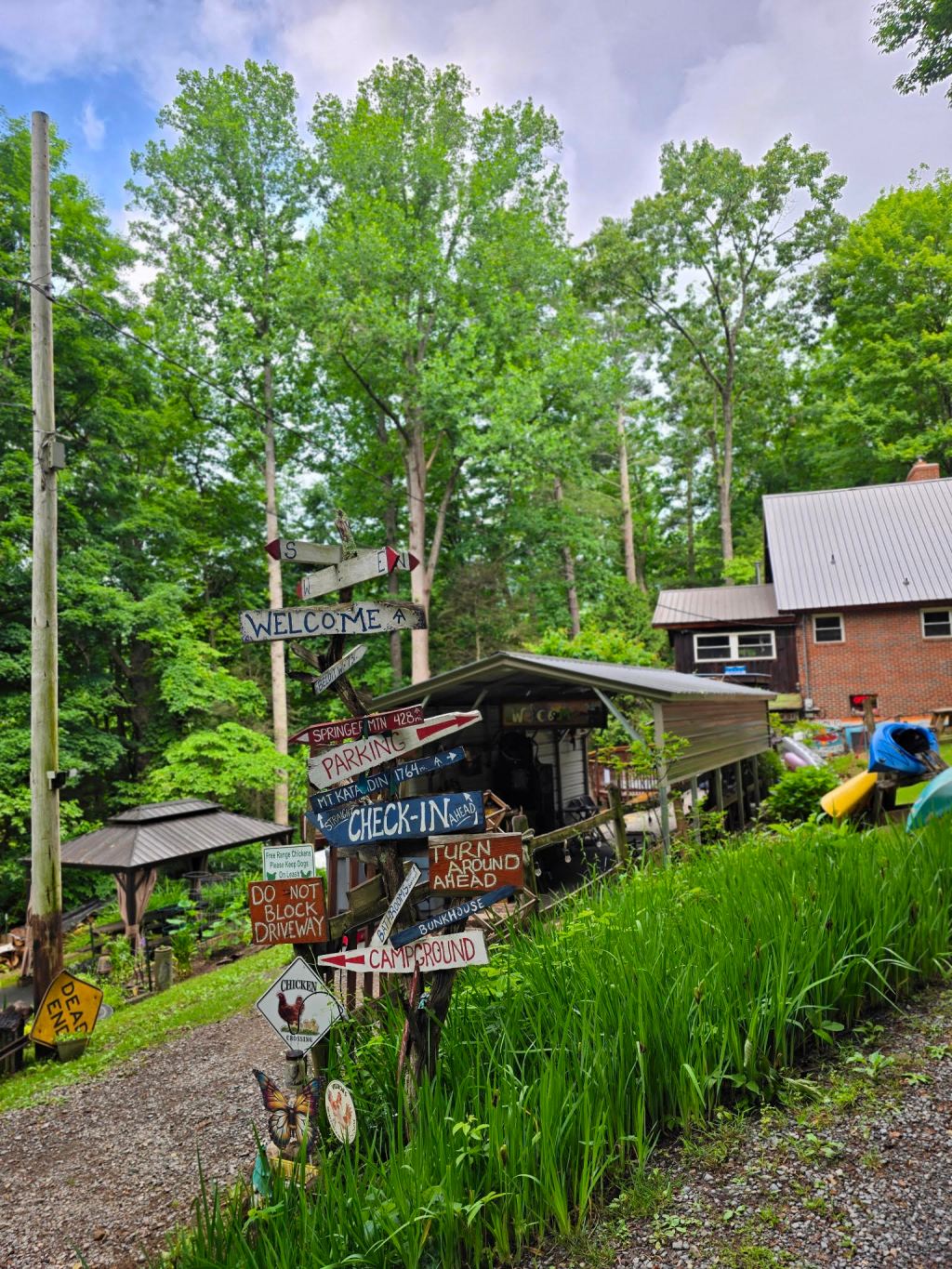 These Are the Best Hostels on the Appalachian Trail, According to&nbsp;Thru-Hikers